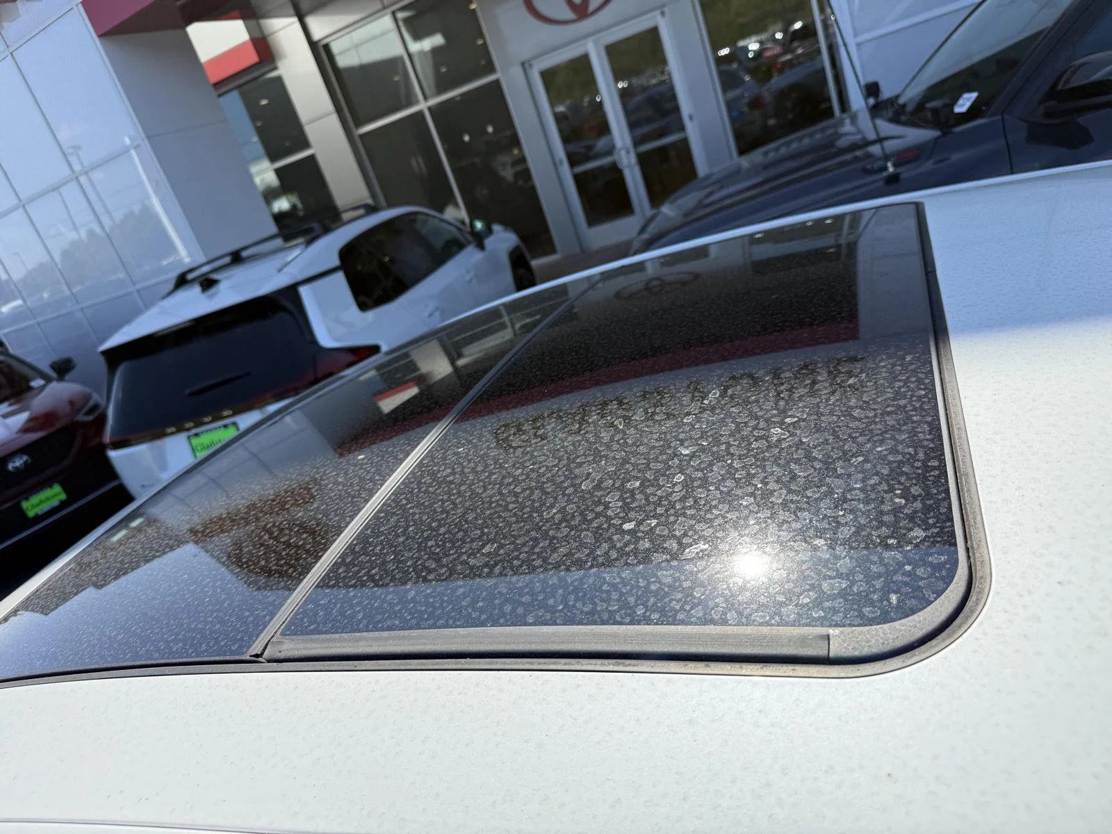 Used 2024 Mineral White Metallic BMW xDrive30i image 16