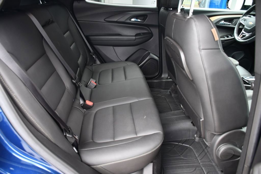 Used 2023 Blue Glow Metallic Chevrolet ACTIV image 27