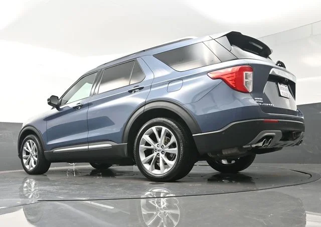 Used 2021 Blue Ford Platinum image 38