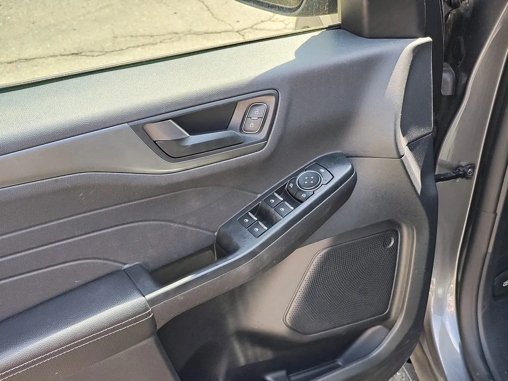 2025 Ford Escape Active - Photo 10