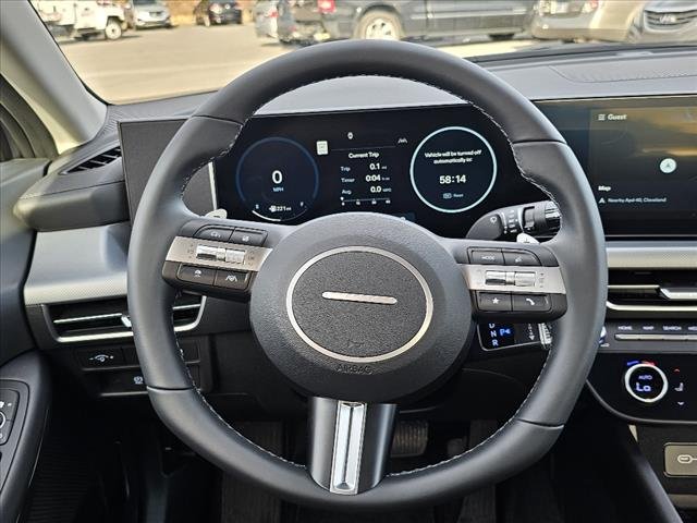 Used 2024 Carbon Blue Hyundai SEL image 10