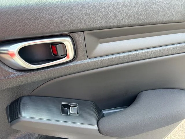 2025 Honda Civic Si - Photo 37
