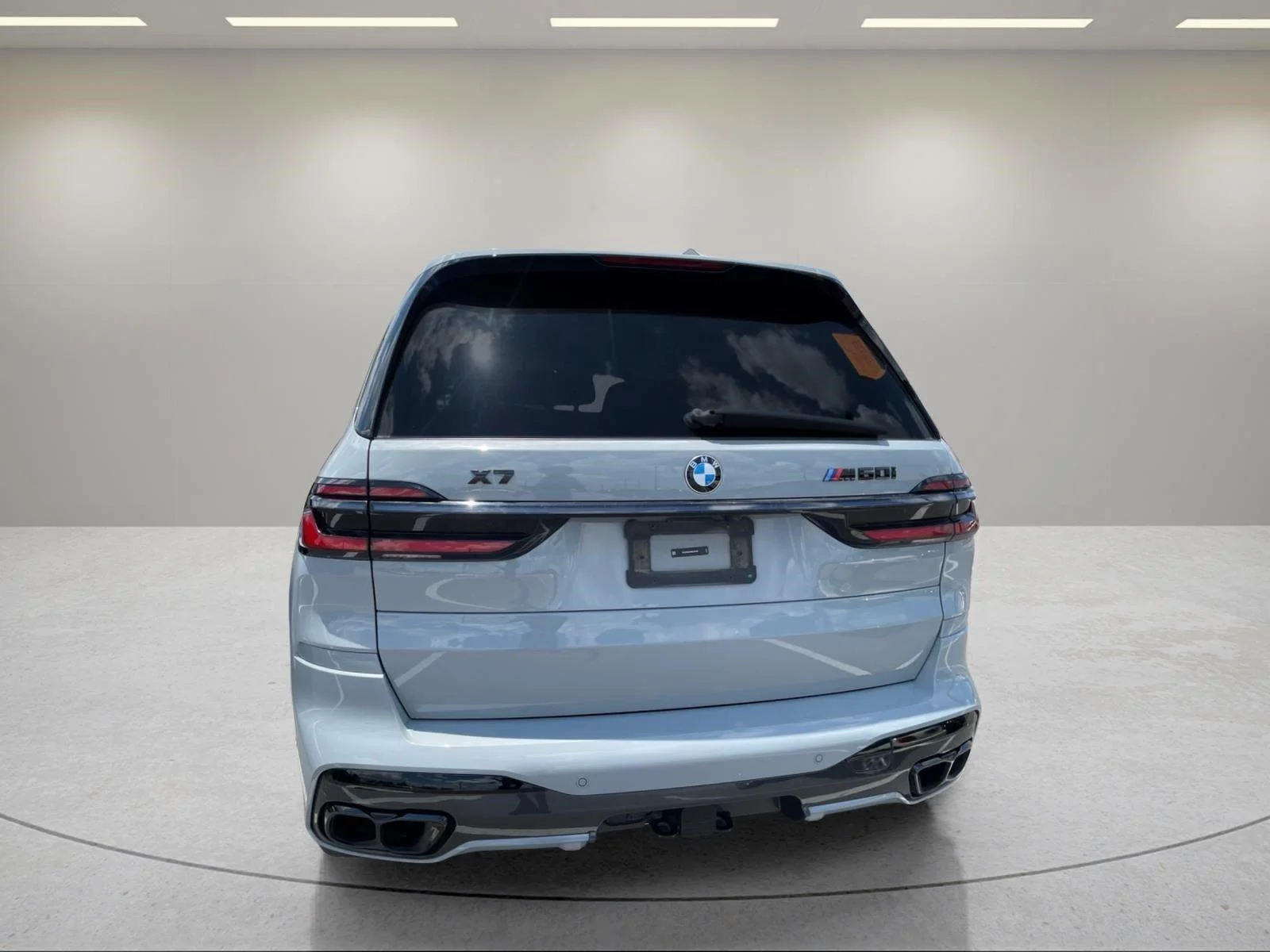 Used 2024 Brooklyn Grey Metallic BMW M60i image 16