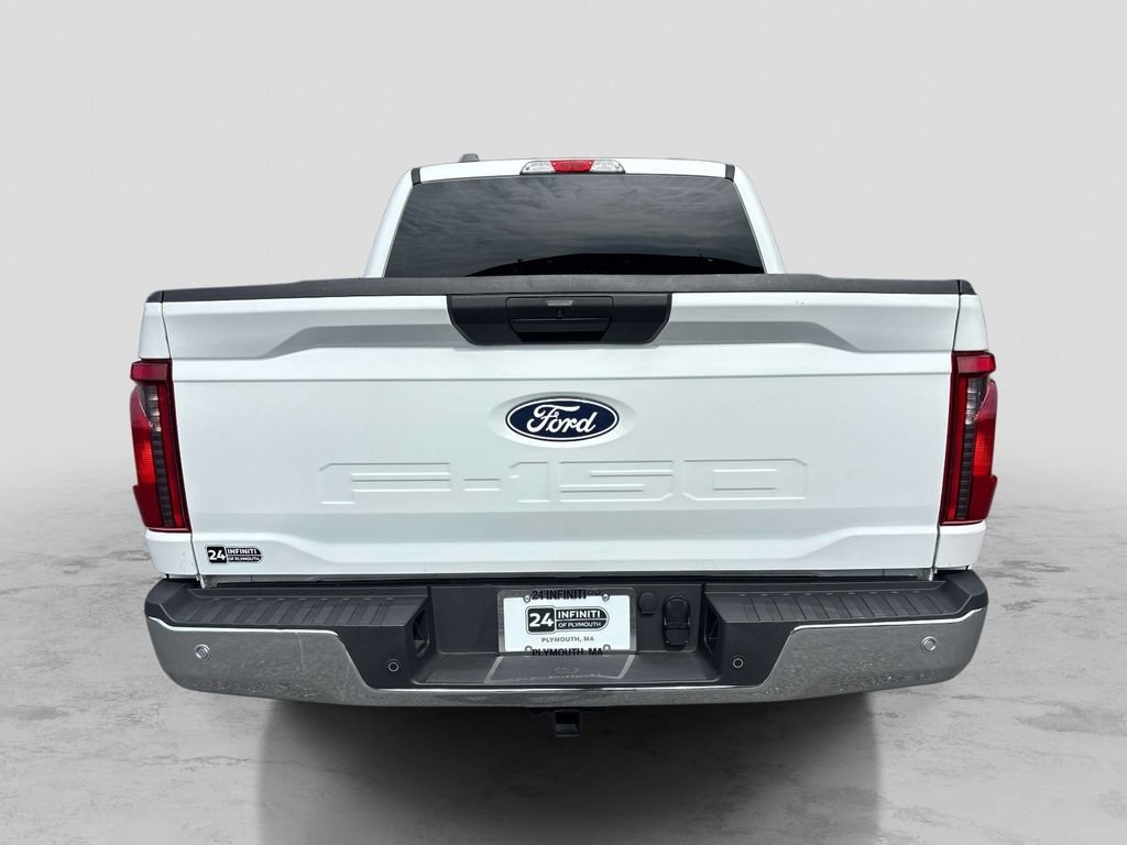Used 2025 White Ford XLT image 4