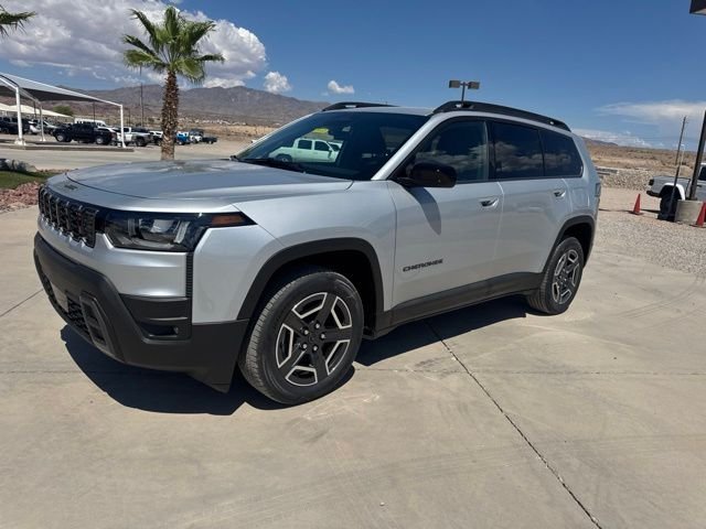 2026 Jeep Cherokee Laredo
