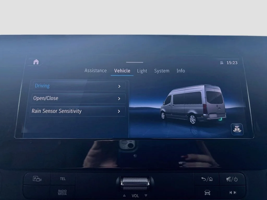 New 2026  Mercedes-Benz Cargo 144 WB image 30