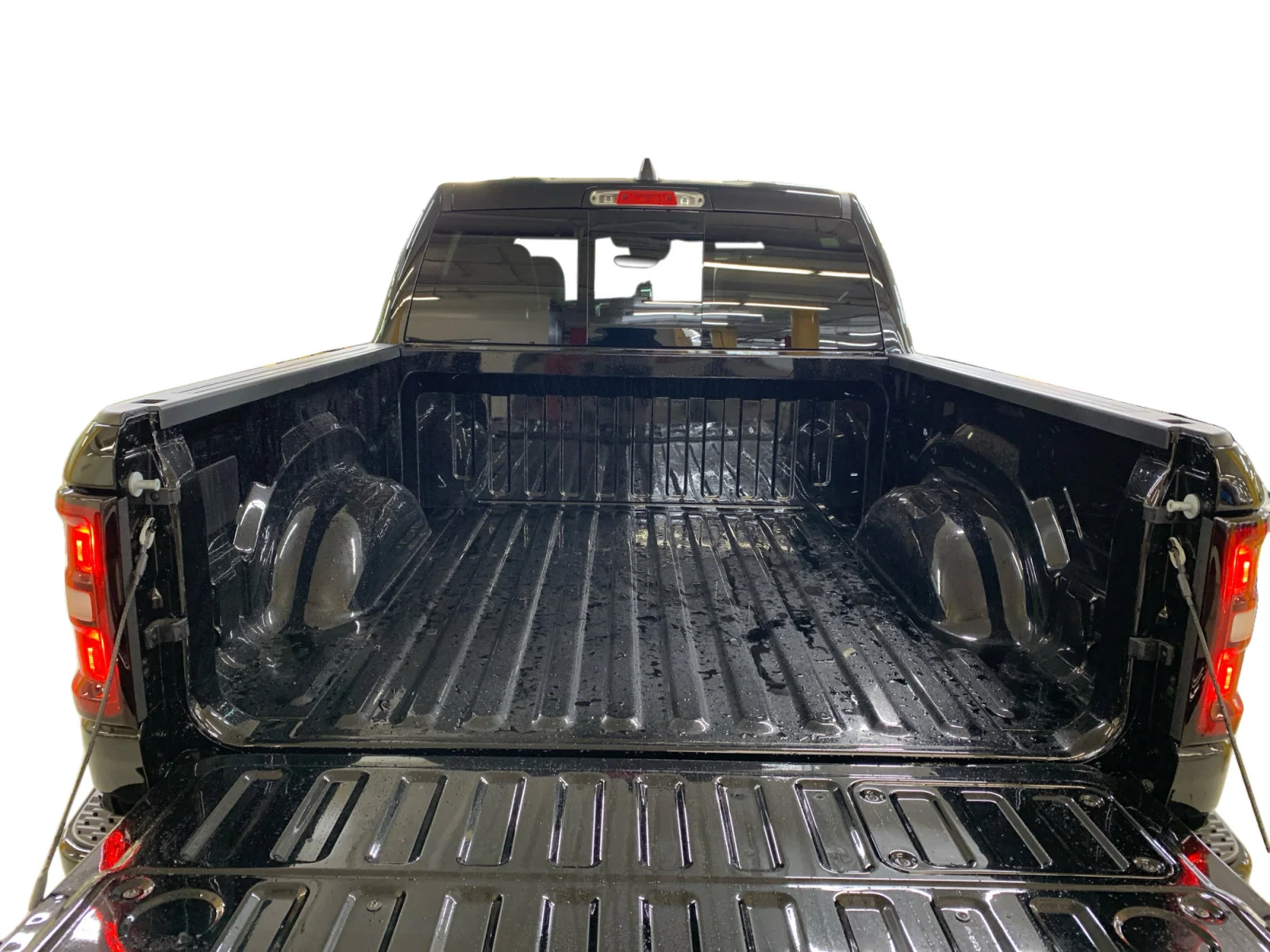 New 2026 Diamond Black Crystal Pearl Ram Laramie image 19