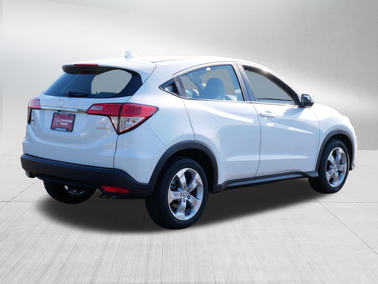 Used 2021 Platinum White Pearl Honda LX image 6