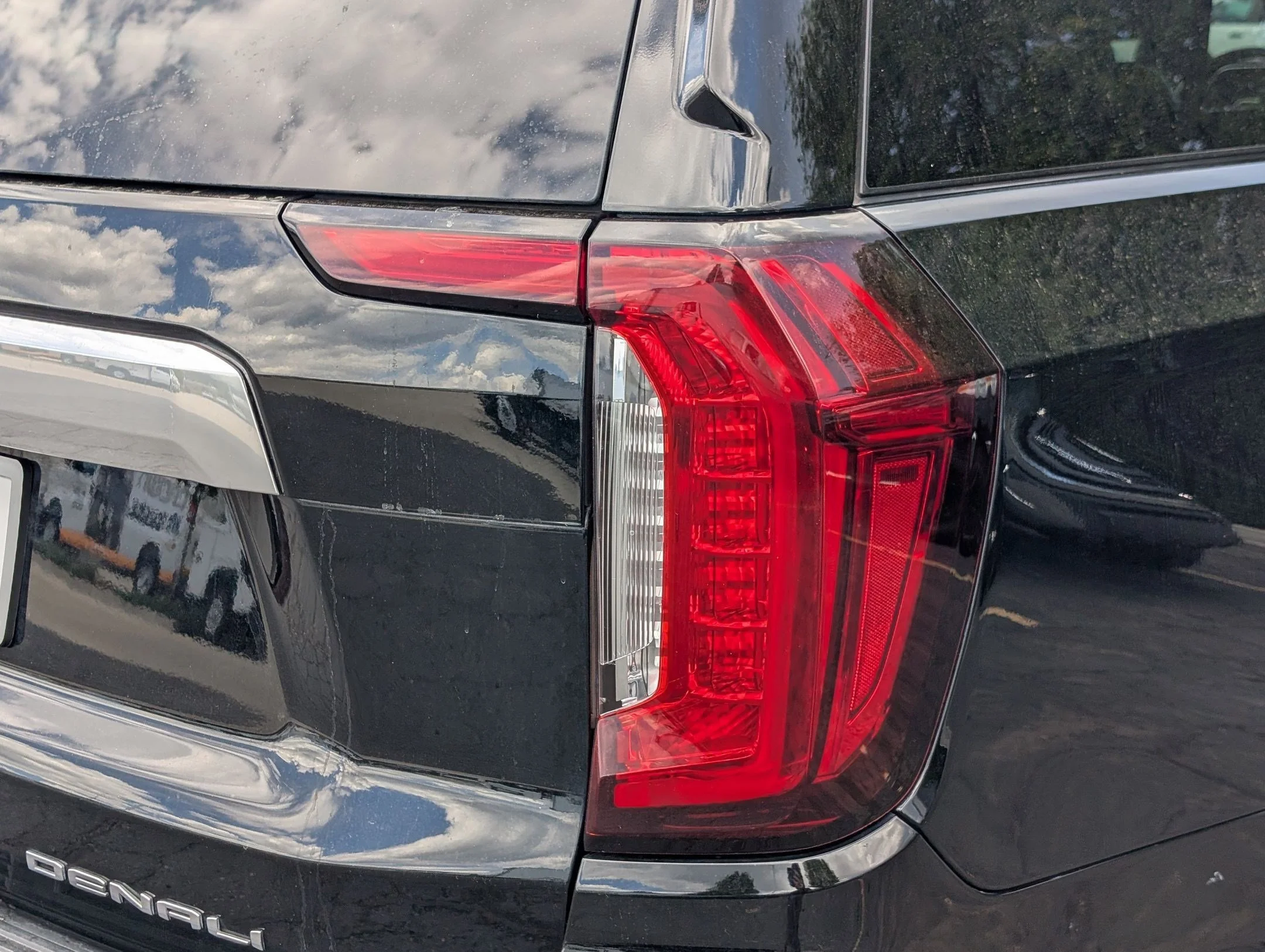 2021 GMC Yukon XL Denali - Photo 11