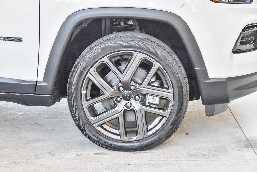 New 2026 Bright White Clearcoat Jeep Limited image 11