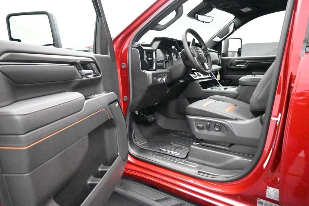 2026 GMC Sierra 3500HD AT4 - Photo 13