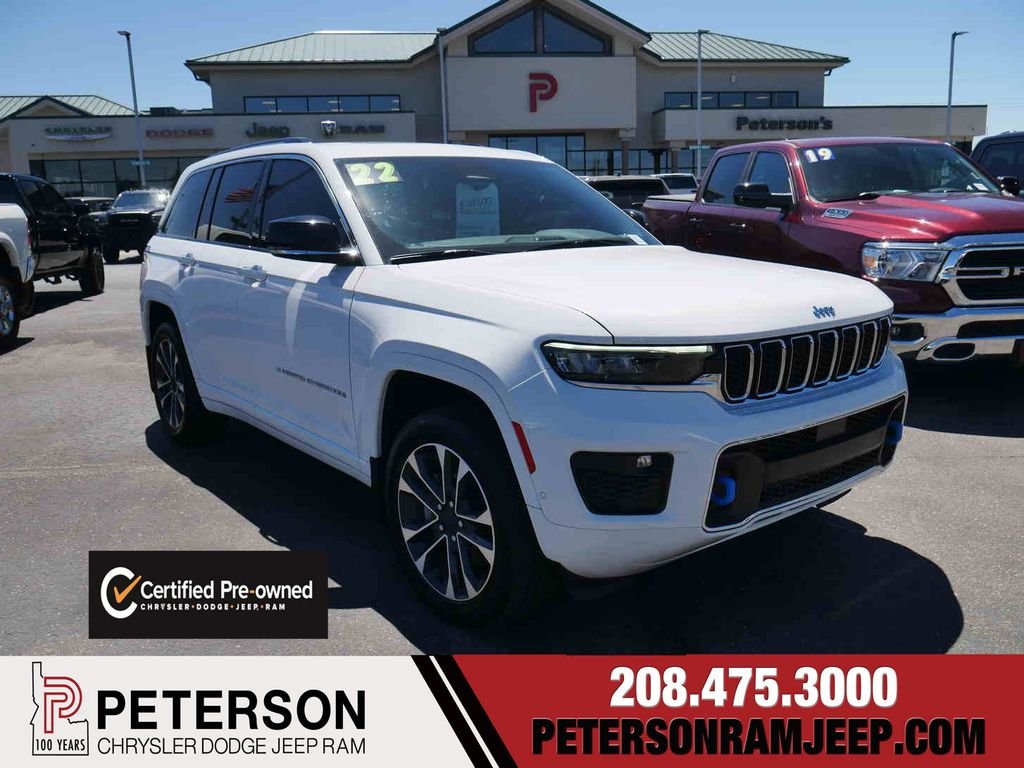 2022 Jeep Grand Cherokee Overland 4xe 4x4's photo