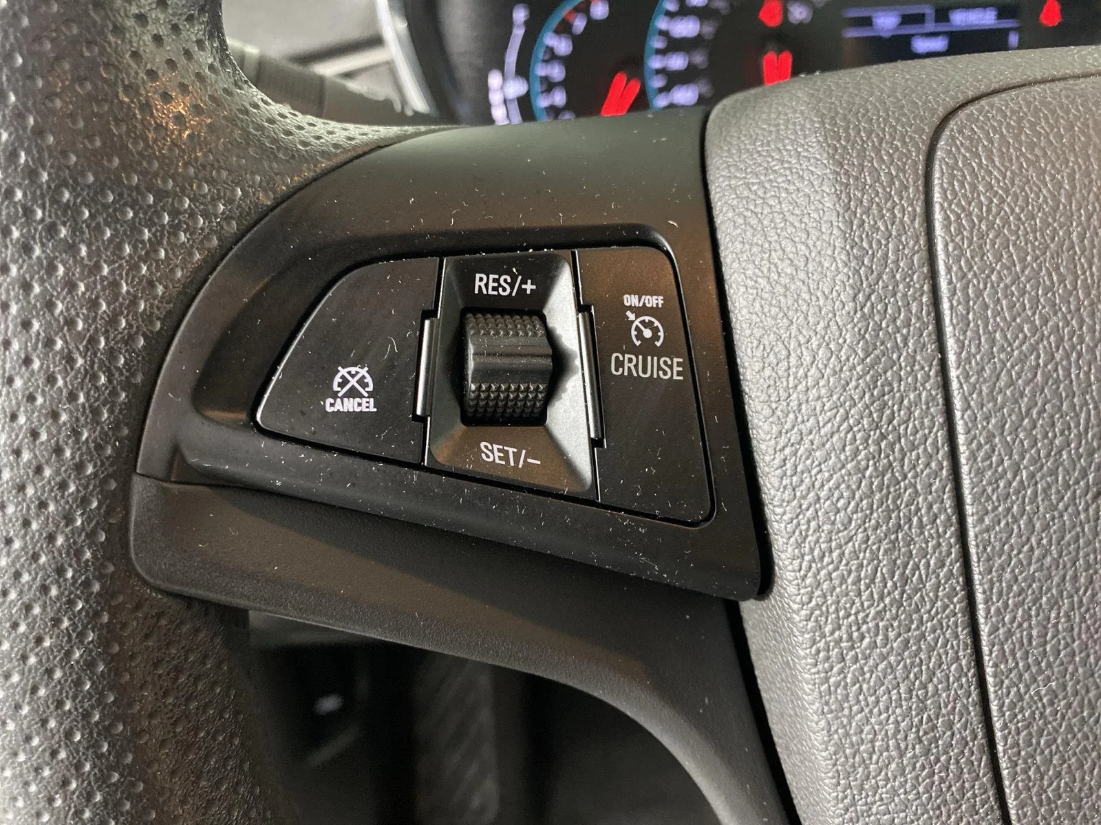 Used 2019 Summit White Chevrolet LT image 22
