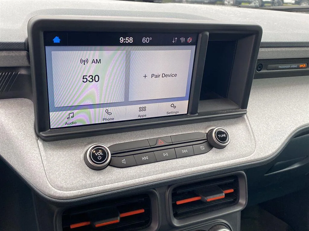 Used 2022 Oxford White Ford XLT image 20