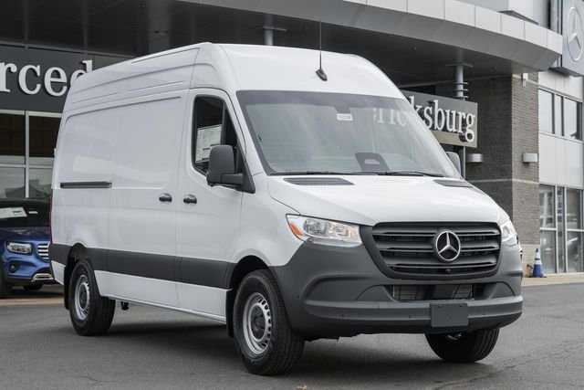 2026 Mercedes-Benz Sprinter 2500 144 WB's photo