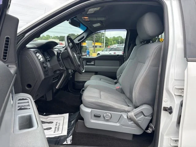 Used 2013 White Ford XLT image 13