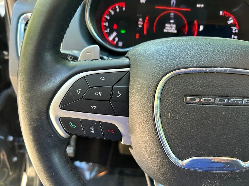 Used 2015 Black Dodge Limited image 24