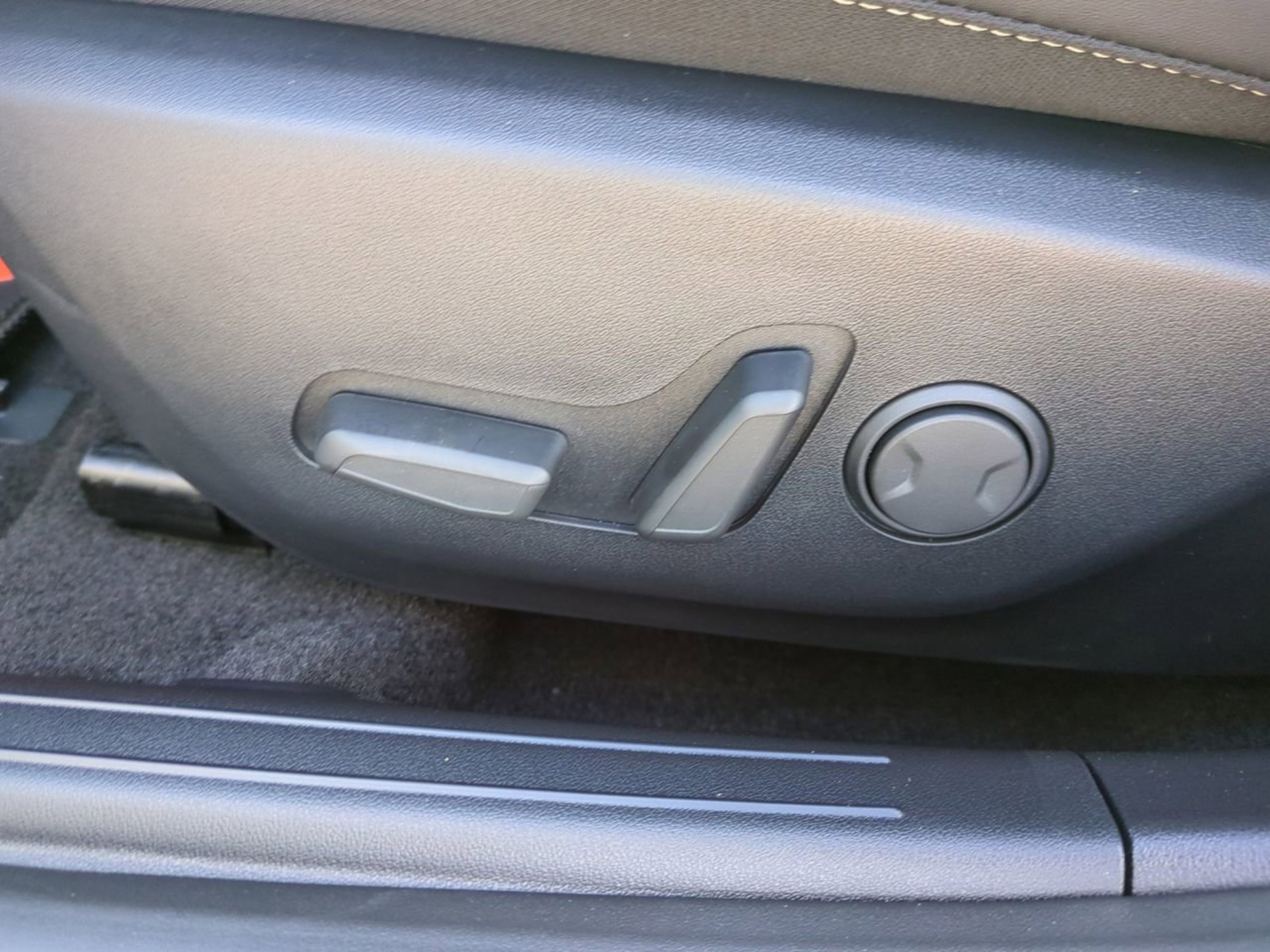 New 2026 Wave Blue Kia GT-Line image 16