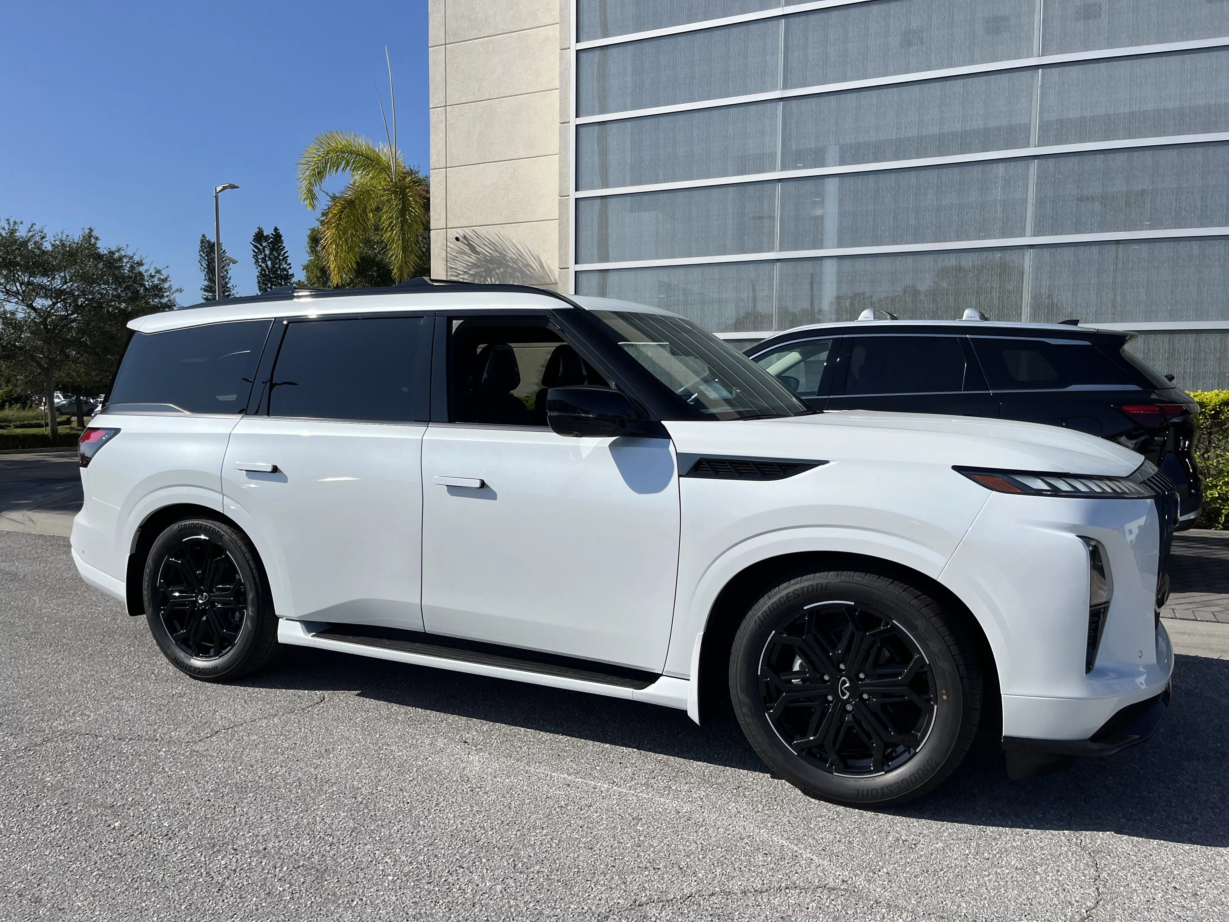 2026 INFINITI QX80 Sport - Photo 8