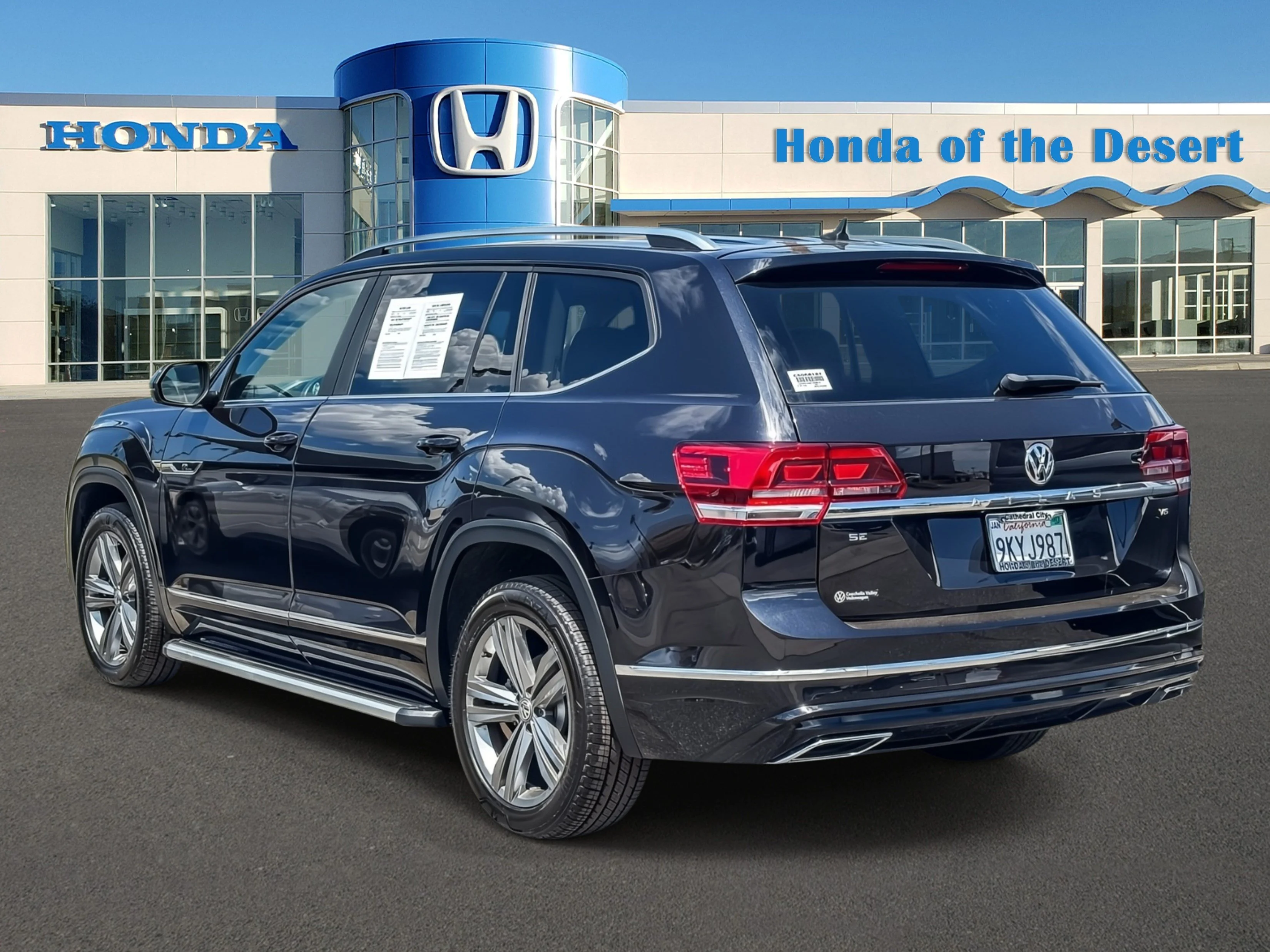 Used 2019 Pacific Blue Metallic Volkswagen 3.6L V6 SE image 4