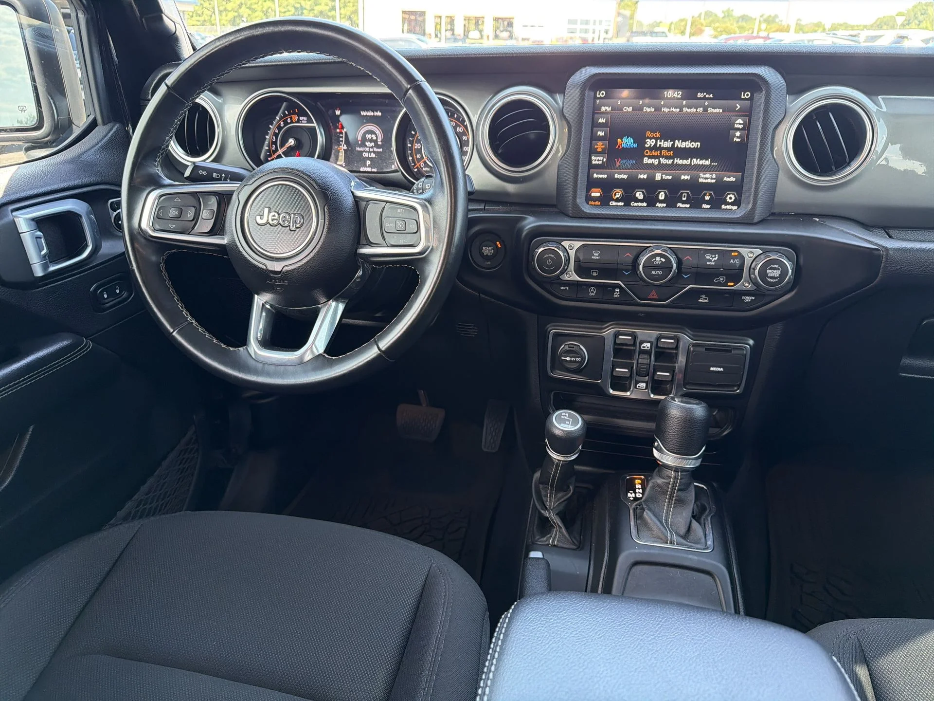 Photo 3