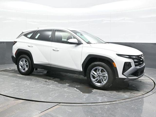 New 2026 White Hyundai SE AWD image 7
