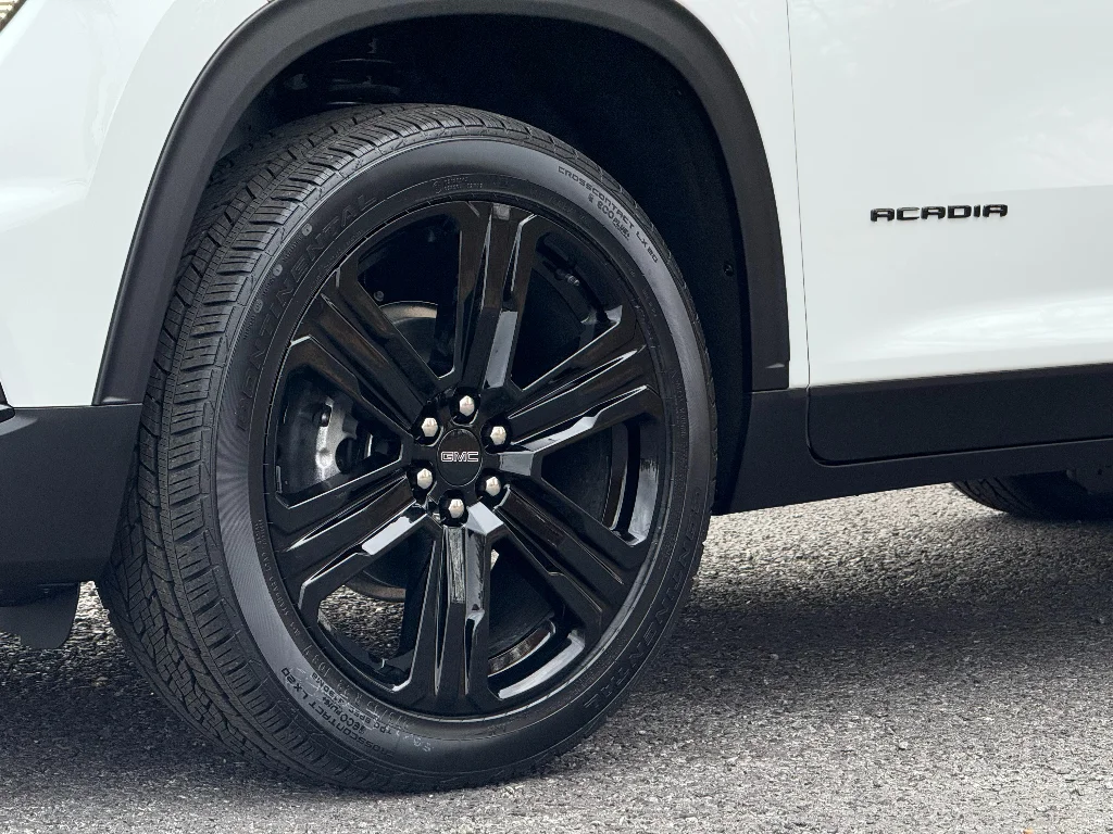 2026 GMC Acadia Elevation - Photo 15