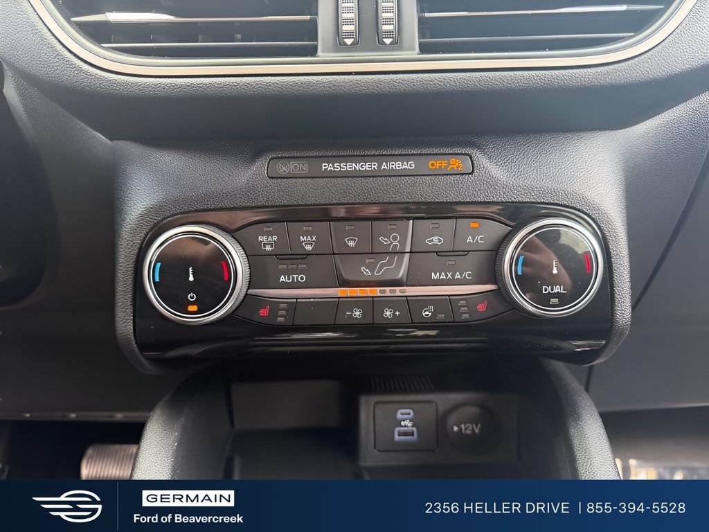 Used 2022 Gray Metallic Ford SEL image 16