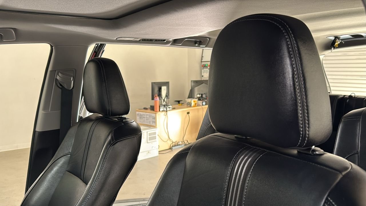 Used 2018 Red Toyota SE image 13