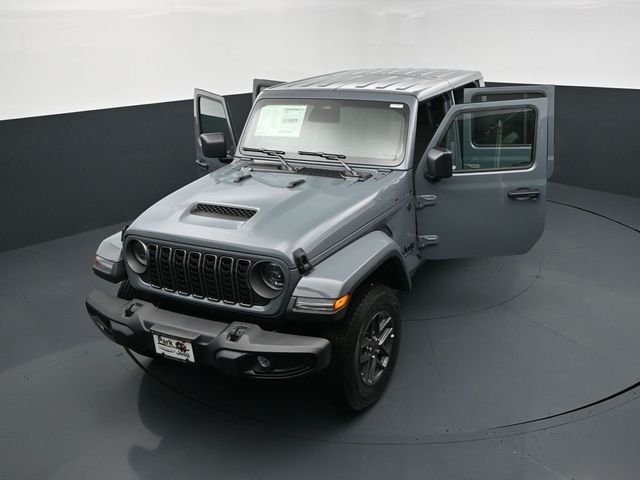 New 2026 Anvil Clear-Coat Exterior Paint Jeep Sport S image 25