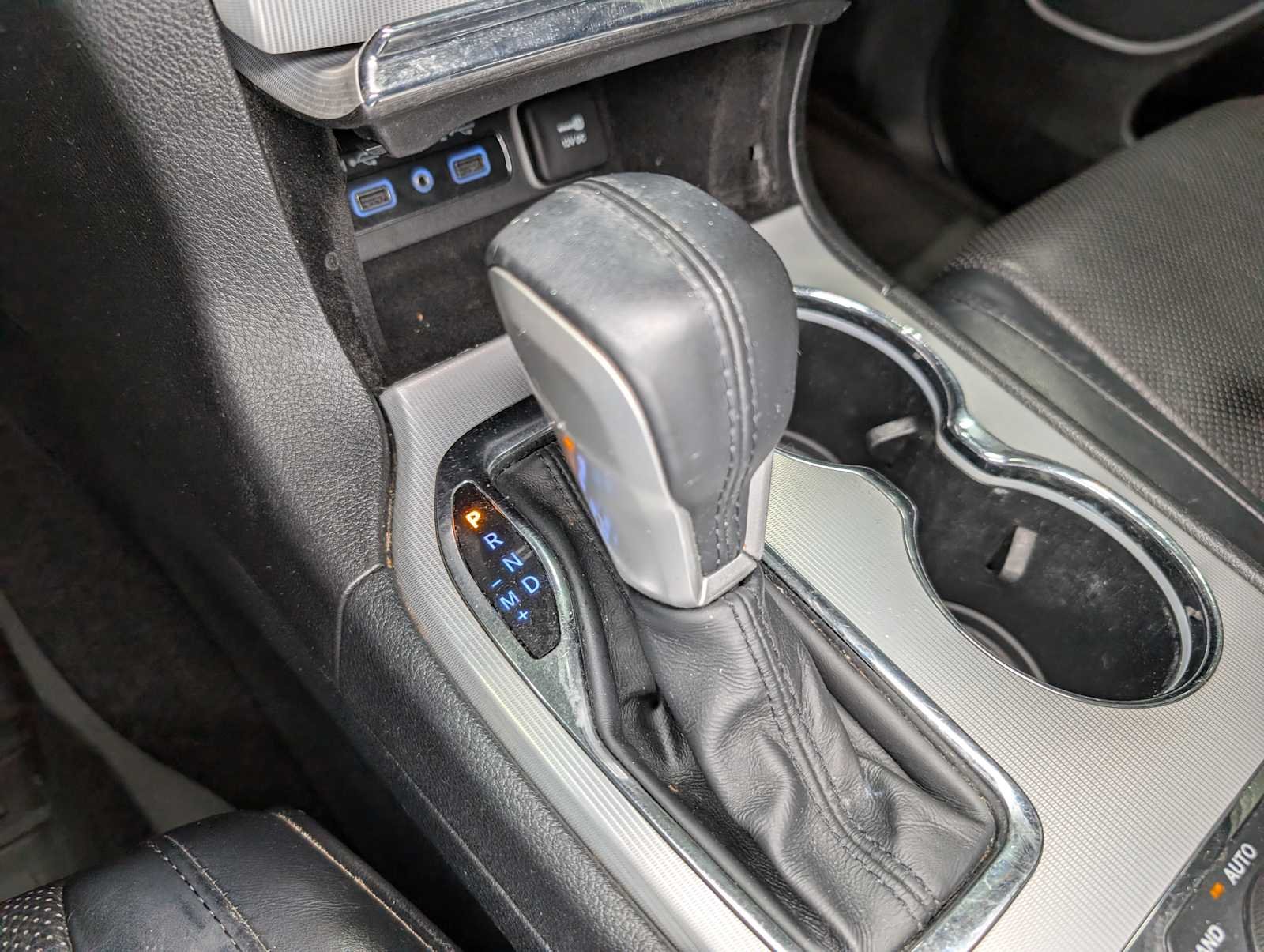 Used 2018 Ivory Tri-Coat Pearl Jeep Summit image 30