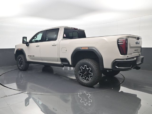 2026 GMC Sierra 2500HD AT4X - Photo 7