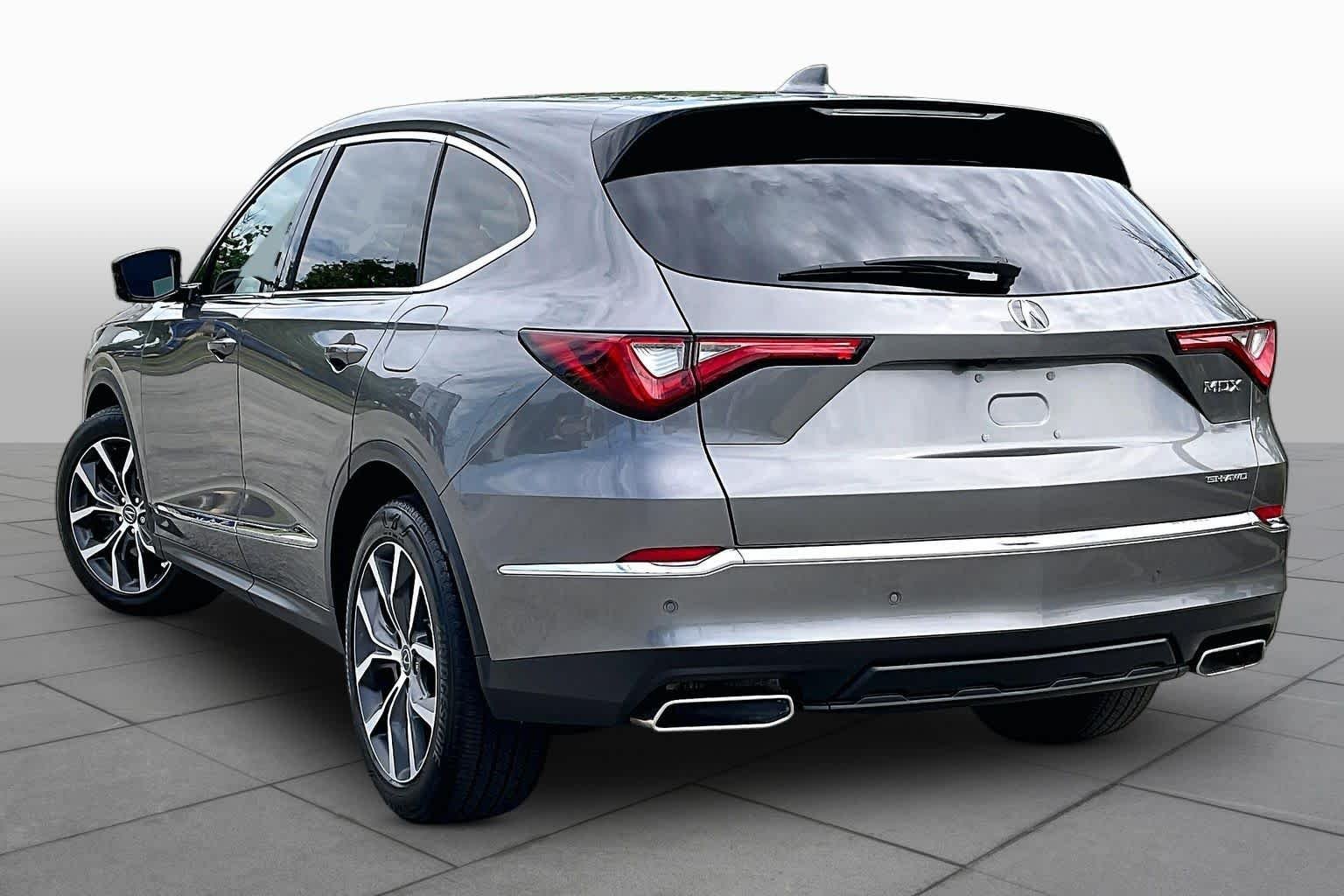 Used 2024 Liquid Carbon Metallic Acura w/Technology Package image 12