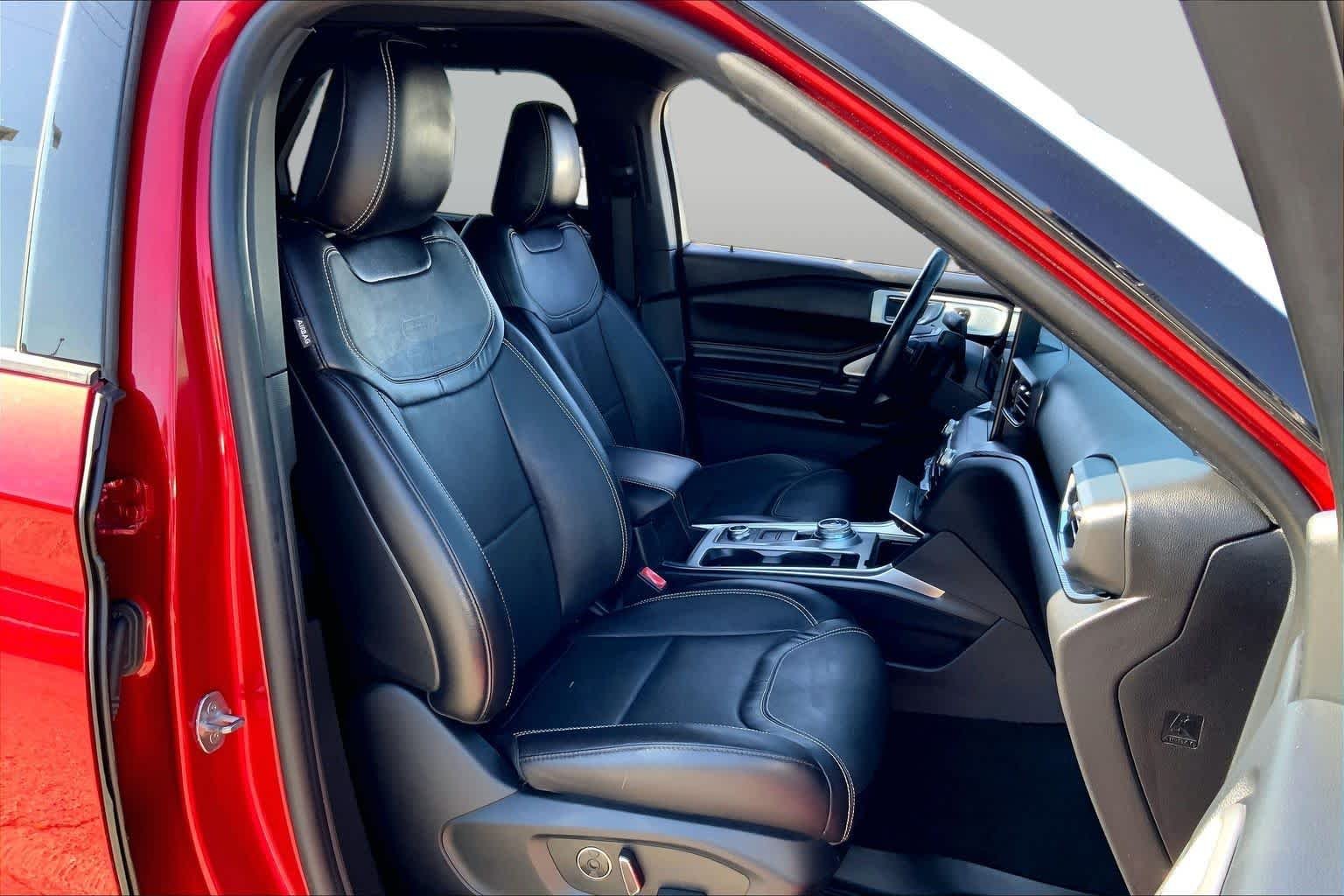 Used 2020 Rapid Red Metallic Tinted Clearcoat Ford ST image 9