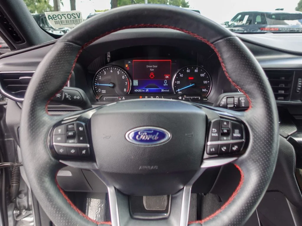 Used 2024 Silver Ford ST-Line image 12