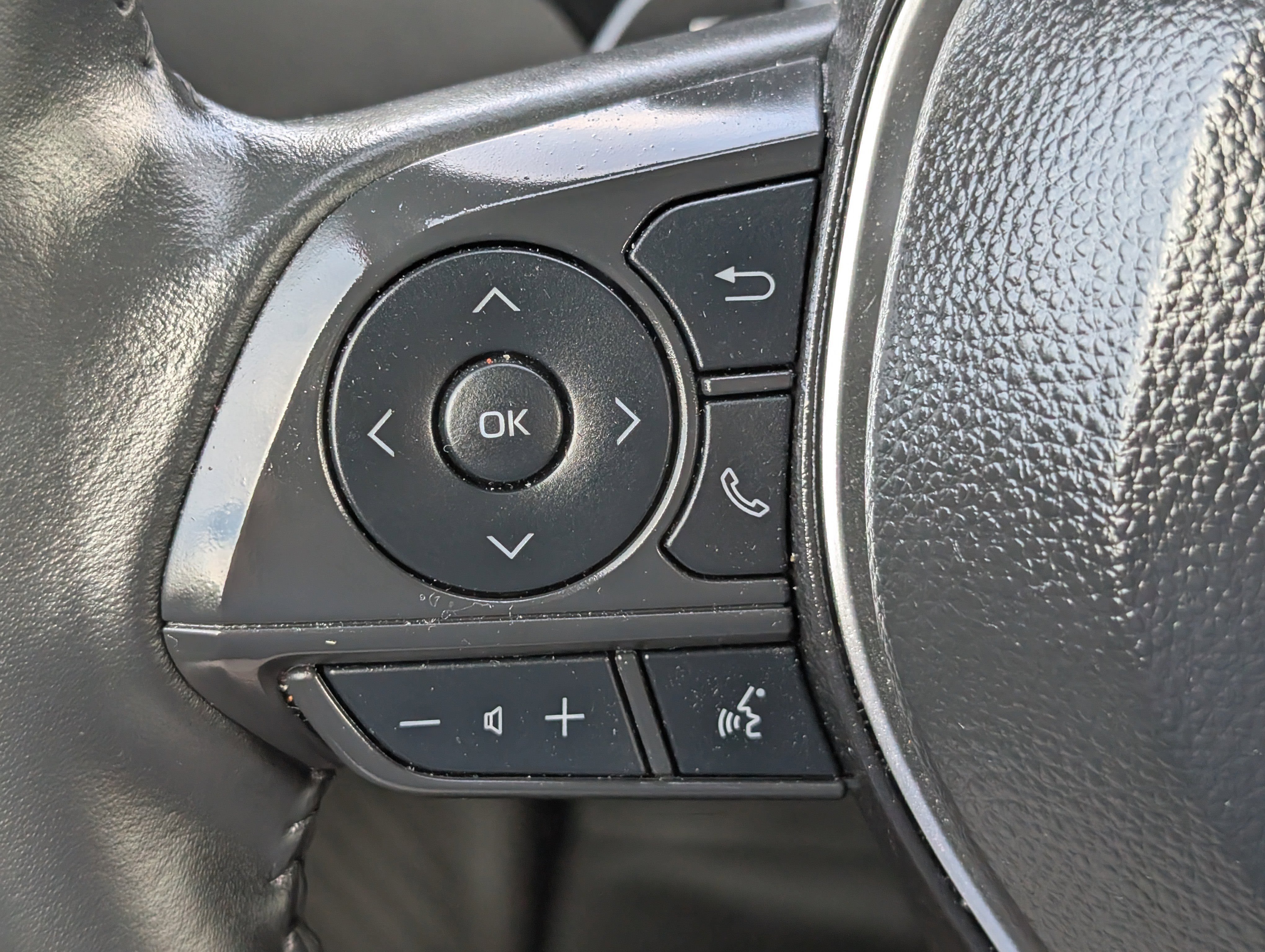 Used 2025 Red Crystal Toyota Hybrid XSE image 14