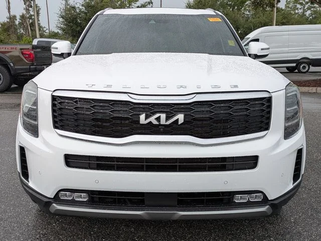 Used 2022 White Pearl Kia SX image 8