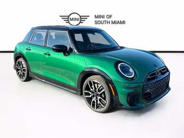 2026 MINI Hardtop Cooper S's photo