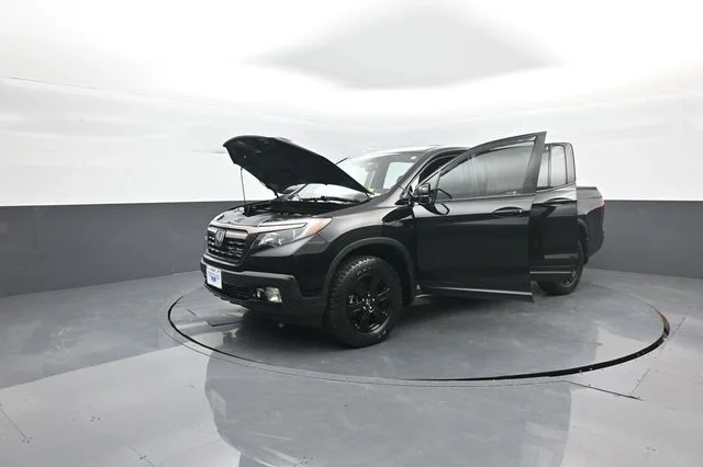 Certified Used 2018 Crystal Black Honda Black Edition image 44