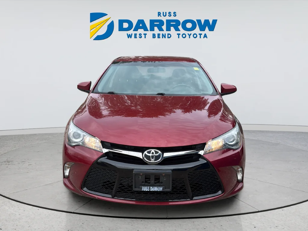 Used 2016 Red Toyota SE image 8