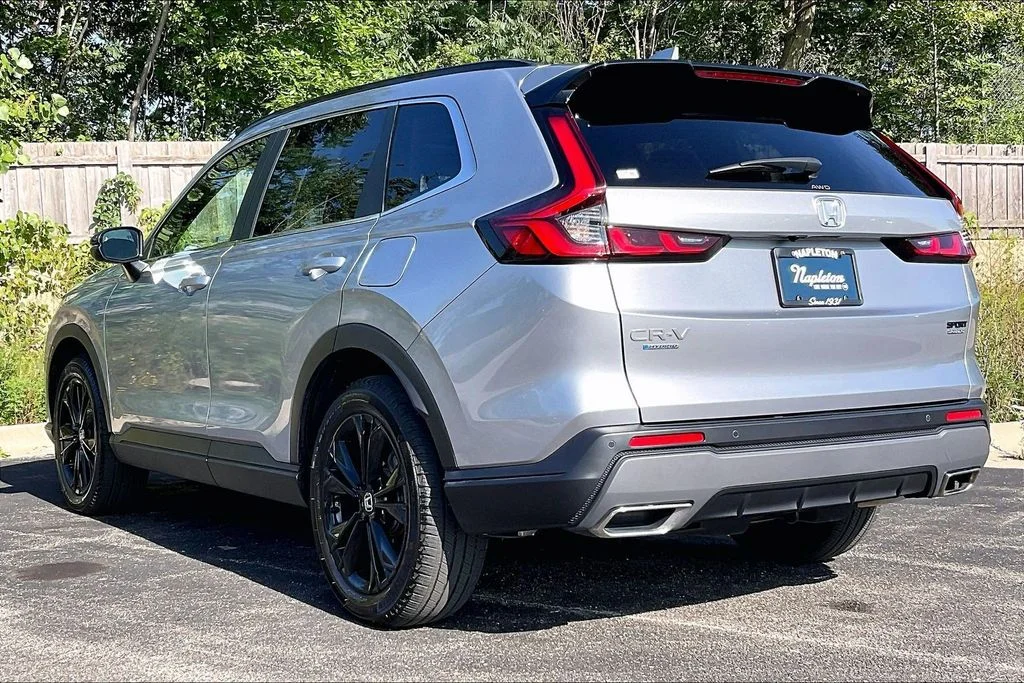 Used 2024  Honda Sport Touring image 10