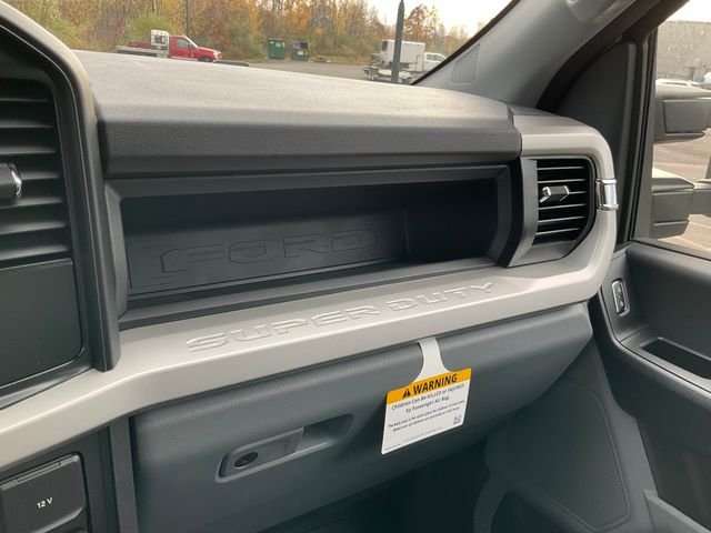 New 2026 Oxford White Ford F-350® XL image 14