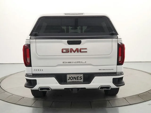 Used 2023 White GMC Denali image 7