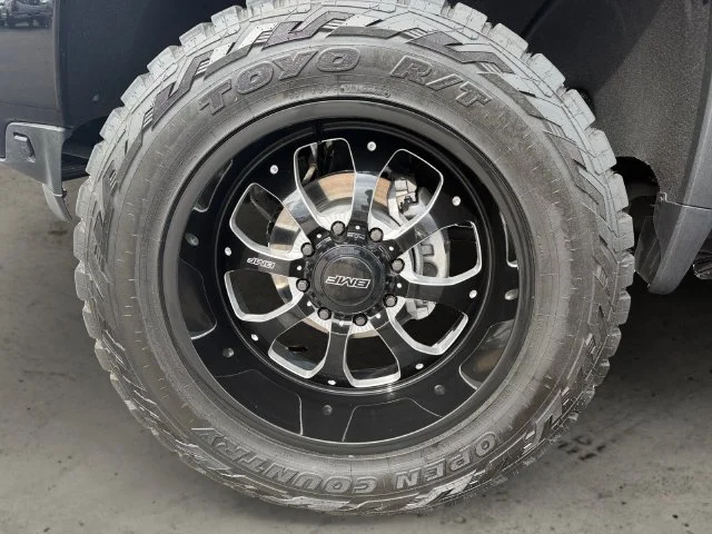 Used 2022 Black Chevrolet High Country image 10