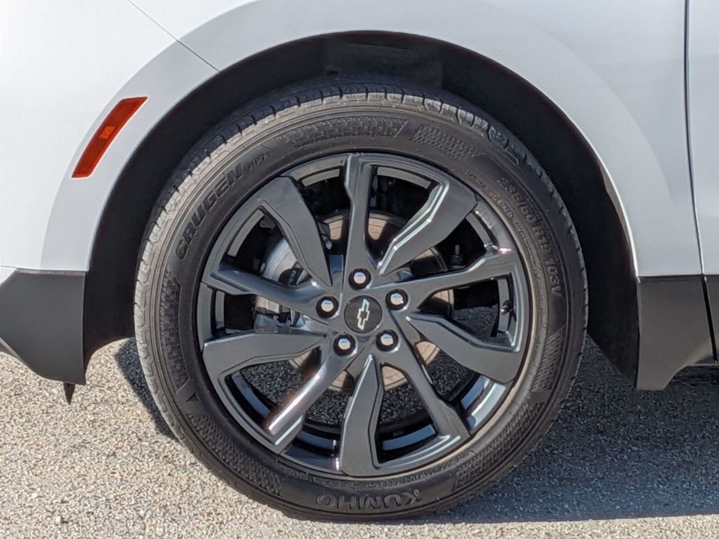 Used 2023 White Chevrolet RS image 12