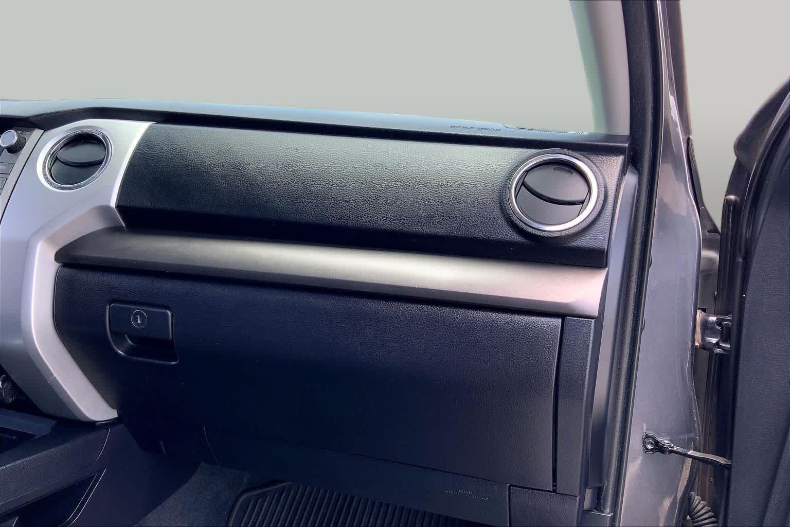 Used 2021 Magnetic Gray Metallic Toyota SR5 image 18