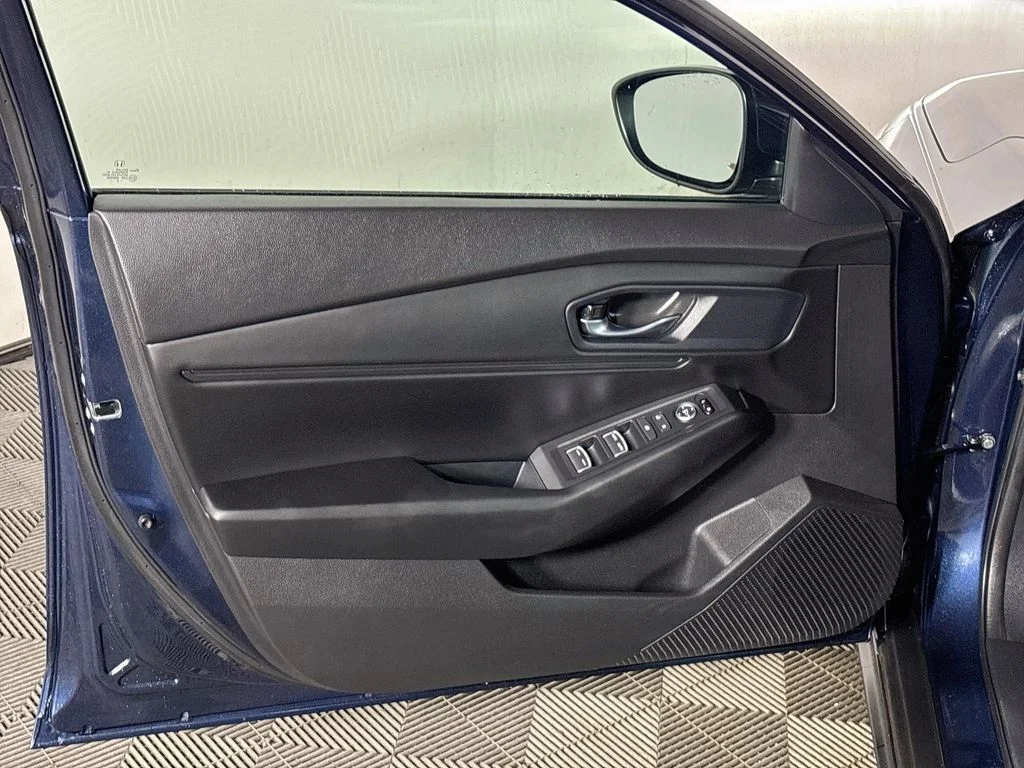 Used 2024 Canyon River Blue Metallic Honda EX image 10