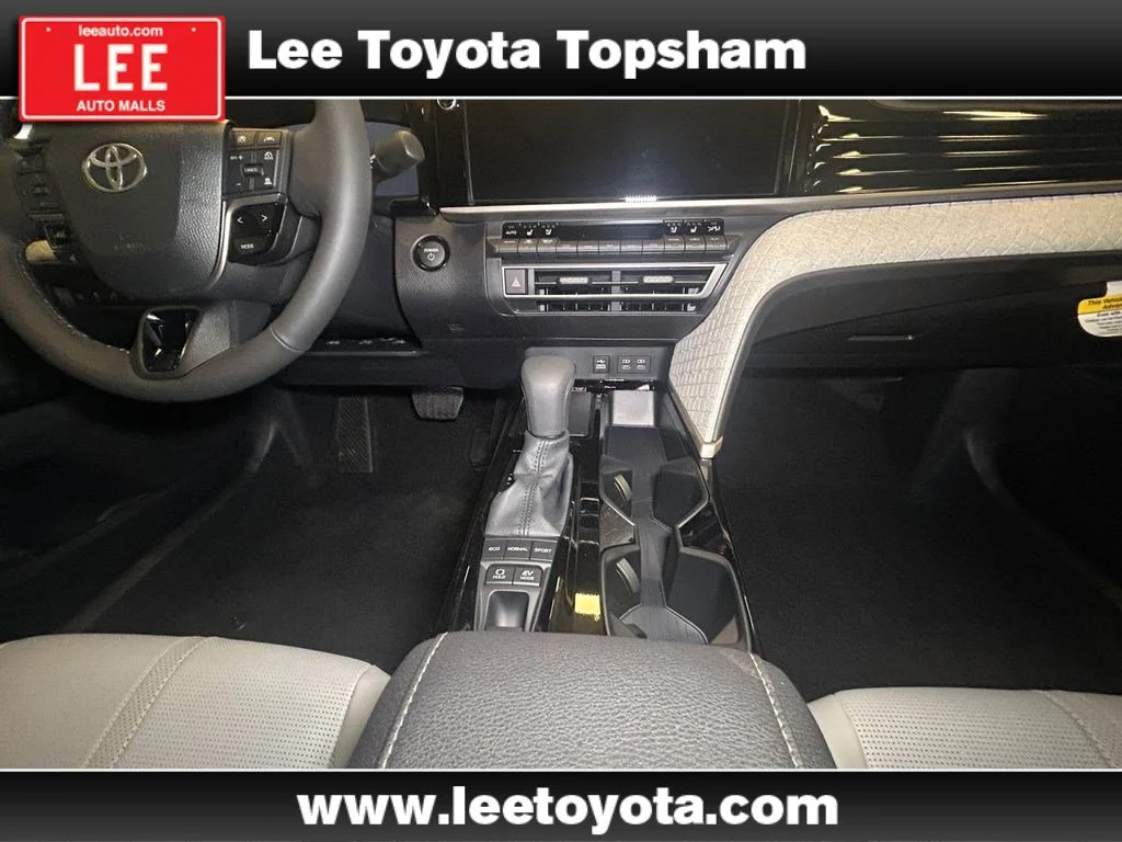 New 2026 Underground Toyota XLE image 11