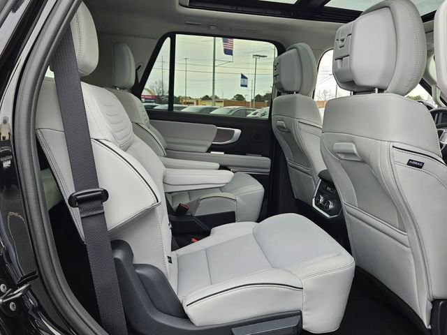 2026 Ford Expedition Platinum - Photo 45