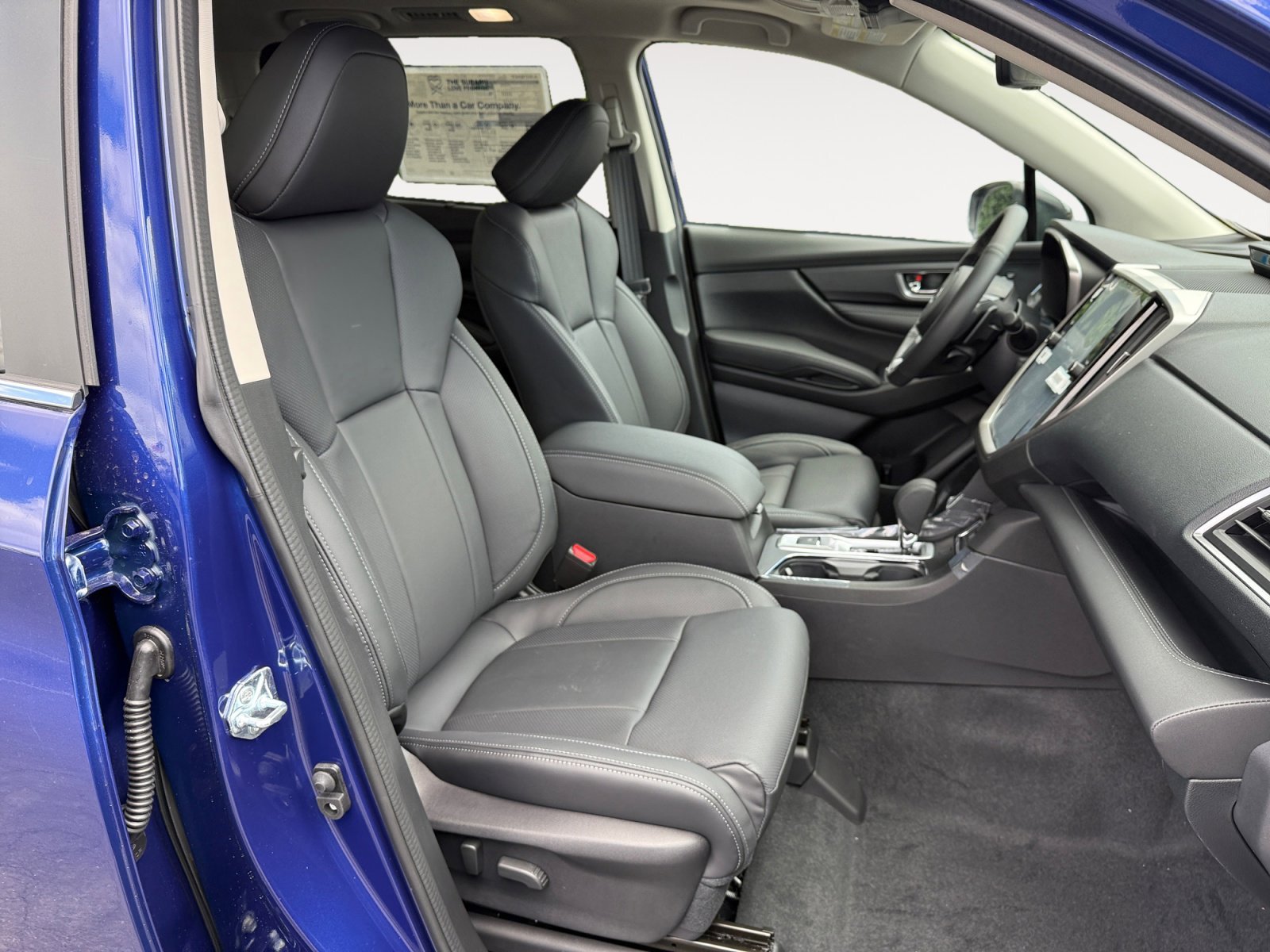 New 2026 SAPPHIRE BLUE PEARL Subaru Limited 7-Passenger image 19